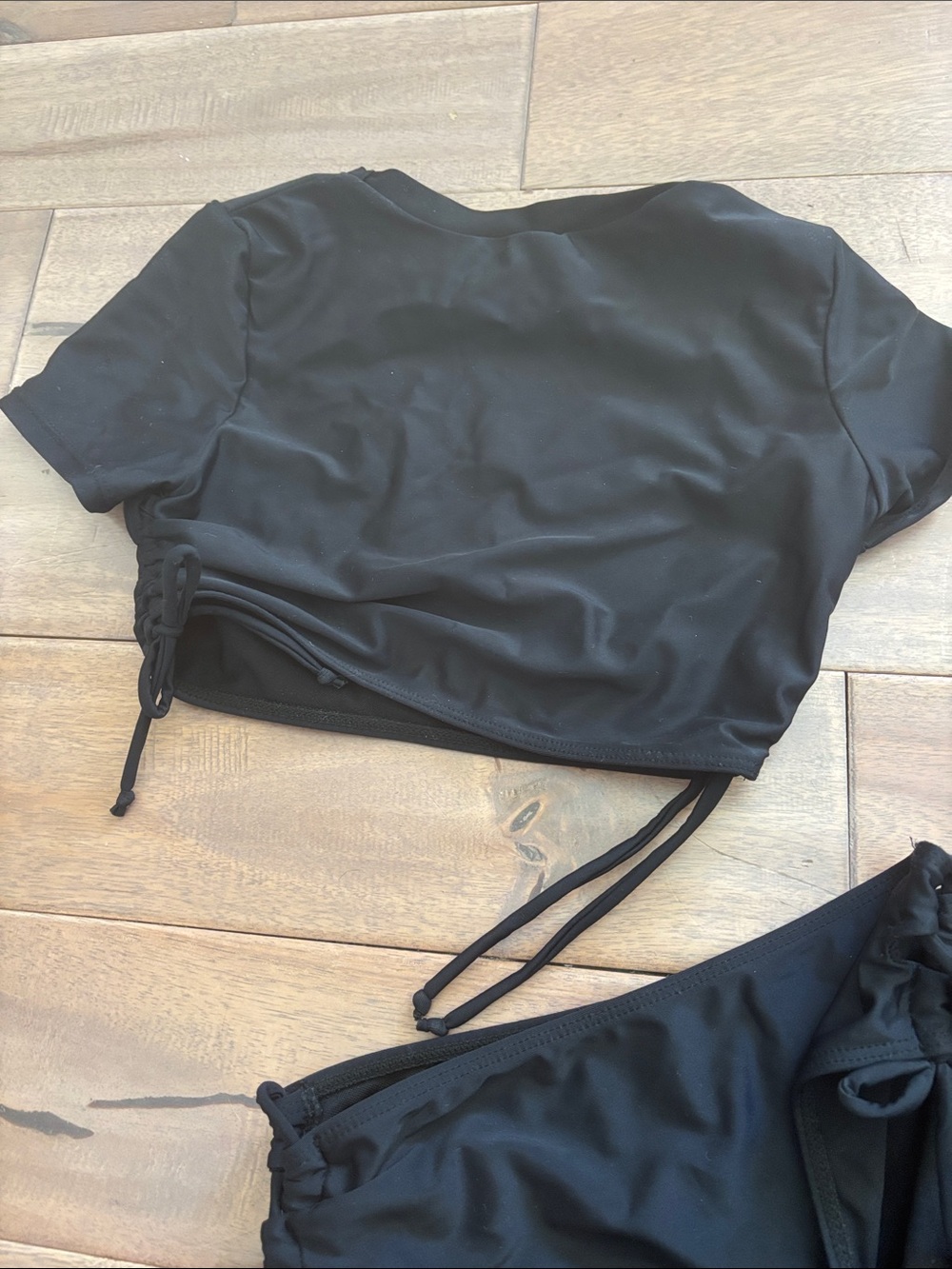 Girls Black Short Sleeve Two-Piece Swim Set - Picture 5 of 6